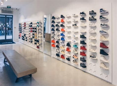 adidas schoenen eindhoven|foot lockers in Eindhoven.